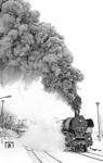 Ausfahrt des P 6017 mit der Saalfelder 41 1025 aus dem Bahnhof Göschwitz. (11.02.1986) <i>Foto: Thomas Fischer</i>