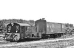 110 802 vom Bw Güsten (ex Köf 5002, Baujahr 1942) mit einem Pwg als Rangierlok "Recke 22" in Klostermansfeld. (16.09.1990) <i>Foto: Thomas Fischer</i>