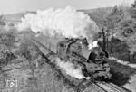 41 1025 mit P 6017 (Jena Saalbf - Gera) zwischen Neue Schenke und Stadtroda bei Laasdorf. (01.1978) <i>Foto: Martin Heller</i>