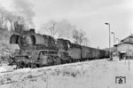 Die Personenzüge zwischen Göschwitz und Gera waren über Jahre eine sichere Bank der Saalfelder 41er. In den Bahnhof Kraftsdorf ist 41 1036 eingefahren. (01.1978) <i>Foto: Martin Heller</i>