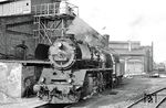 50 3656 (ex 50 974) vom Bw Güsten zu Gast im Bw Staßfurt. Damals ahnte noch niemand, dass das 1856 in Betrieb genommene Bahnbetriebswerk durch den Einsatz von Eisenbahnenthusiasten nach Ende der Dampflokzeit gerettet werden konnte und sich zum Traditionsbahnbetriebswerk entwickeln würde, in dem das Flair einer längst vergangenen Eisenbahnepoche erlebt werden kann. (13.03.1982) <i>Foto: Thomas Fischer</i>