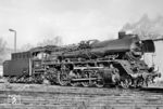 Bei 41 1150 wurde während ihrer Einsatzzeit gleich mehrfach der Kessel getauscht. Zunächst erhielt sie im Oktober 1947 den Kessel (Borsig 14795/1939) von 41 074, am 27.01.1960 den Reko-Kessel Kessel (RAW Halberstadt 99/1959). Dieser wurde am 28.07.1966 gegen den Kessel (RAW Halberstadt 47/1959) von 41 003 getauscht. Seit März 1973 besaß sie den Kessel (RAW Halberstadt 108/1960) von 41 1332-0. Heute befindet sich sich im Bayerischen Eisenbahnmuseum in Nördlingen. (03.1982) <i>Foto: Martin Heller</i>