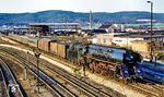 01 0505 fährt mit P 3025 aus Leipzig in Saalfeld (Saale) ein. (1980) <i>Foto: Karsten Risch</i>