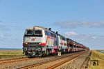 Noch brummen sie über den Hindenburgdamm: 218 497 und 218 341 vor AS 1432 nach Westerland (Sylt). Leider verließ das 218-Pärchen nach dieser Fahrt wieder seinen Planumlauf und wurde durch eine 245 ersetzt, die nachmittags in Westerland arbeitslos herumsteht. (24.08.2026) <i>Foto: Joachim Bügel</i>