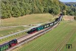Zugkreuzung des P 104 mit 99 4011 und 99 4631 mit einem Sonderzug in Seelvitz. (16.10.2026) <i>Foto: Joachim Schmidt</i>