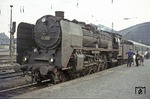 01 050 (Bw Berlin-Ostbahnhof) wartet im Leipziger Hauptbahnhof auf die Rückfahrt nach Berlin. (1967) <i>Foto: Robin Fell</i>