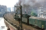 03 235 (Bw Berlin-Ostbf) verlässt vor D 110 nach Bonn den Bahnhof Berlin-Zoologischer Garten. (07.05.1969) <i>Foto: Wolfgang Bügel</i>
