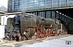 01 2029 vom Bw Berlin Ostbahnhof vor dem D 112 im Bahnhof Berlin Zoologischer Garten. Ab Helmstedt verkehrte der Zug unter der Nummer D 242 weiter über Köln nach Paris. (12.1971) <i>Foto: Wolfgang Bügel</i>