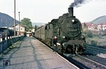 94 1670 bereitet sich in Suhl vor P 19091 auf die Rückfahrt nach Schleusingen vor. (14.04.1974) <i>Foto: Wolfgang Bügel</i>