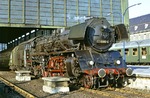 Man musste früh aufstehen, um eine 03.10 in Westberlin zu erwischen: Der Ex 316 "Berlinaren" mit den Kurswagen nach Malmö verließ den Bahnhof Zoo bereits um 6.23 Uhr. (14.06.1974) <i>Foto: Gerd Bembnista</i>