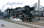 41 1055 vom Bw Oebisfelde rangiert im Bahnhof Stendal. (22.04.1976) <i>Foto: Wolfgang Bügel</i>
