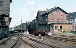 86 1061 setzt im Bahnhof Gerbstedt um. (12.05.1976) <i>Foto: Wolfgang Bügel</i>