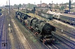 52 8150 mit 50 4030 und 44 0351 auf dem Weg zum RAW in Stendal. (30.08.1976) <i>Foto: Wolfgang Bügel</i>