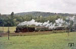 58 1800 mit P 3603 (Zwickau - Aue - Johanngeorgenstadt) bei Hartenstein. (04.09.1976) <i>Foto: Wolfgang Bügel</i>