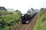 03 2148 mit P 3514 auf halber Strecke zwischen Wittenberg und Jüterbog bei Klebitz. (15.05.1977) <i>Foto: Wolfgang Bügel</i>