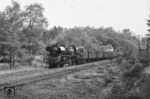 23 1112 vom Bw Dresden-Altstadt unterwegs mit einem Güterzug bei Dresden-Klotzsche. Ein Beweis, dass die Baureihe als "Mädchen für alles" universell einsetzbar war. (22.06.1966) <i>Foto: W. A. Reed</i>