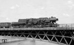52 8151 entstand 1965 aus der 1944 bei Henschel in Kassel gebauten 52 2696. Die Bautzener Maschine wurde erst am 2. April 1988 z-gestellt und am 14.08.1990 ausgemustert. (25.06.1966) <i>Foto: Will A. Reed</i>