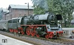 35 1074 während eines Unterwegshaltes auf der Strecke Saalfeld - Gera in Neustadt (Orla). (24.09.1977) <i>Foto: Wolfgang Bügel</i>