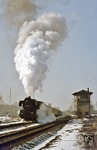 In der kalten Winterluft legte 03 2095 diese schöne Ausfahrt aus Reichenbach (Oberlausitz) vor P 3807 hin. (20.02.1978) <i>Foto: Wolfgang Bügel</i>