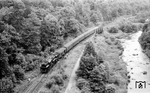 65 1011 mit einem Personenzug aus Plauen im Elstertal bei Barthmühle. (19.07.1968) <i>Foto: Johannes Glöckner</i>