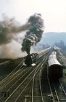 Nicht unerhebliche Mühe hatten die Görlitzer 03er, den bis 600 t schweren D 488 aus dem Bahnhof Löbau zu beschleunigen.  (30.03.1978) <i>Foto: Wolfgang Bügel</i>