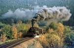 Zwischen Probstzella und Schmiedefeld räuchert 95 0014 bei Gebersdorf den Thüringer Wald ein. (13.10.1977) <i>Foto: Wolfgang Bügel</i>