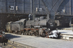 38 4017 war einer der letzten P 8 des Bw Leipzig Hbf West und wurde am 14. Oktober 1971 ausgemustert. Hier steht sie in Gleis 23 des Leipziger Hauptbahnhofs. (09.08.1967) <i>Foto: Robin Fell</i>