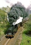 Mit abblasenden Sicherheitsventilen verlässt 95 0004 vor Ng 66483 den Bahnhof Unterloquitz. (13.05.1978) <i>Foto: Joachim Bügel</i>