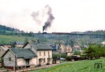 86 1001 auf dem 1889 eröffneten und 236 m langen Viadukt, der bei Markersbach ein Seitental der Mittweida überquert. (15.05.1978) <i>Foto: Joachim Bügel</i>