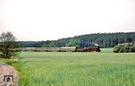 Mit P 3517 nach Wittenberg ist 03 2128 zwischen Trebbin und Scharfenbrück auf der Berlin-Anhalter Bahn unterwegs. (18.05.1978) <i>Foto: Joachim Bügel</i>