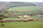 01 0525 wird mit dem D 504 (Saalfeld - Berlin) gleich die ersten Häuser von Bad Kösen erreichen. (19.05.1978) <i>Foto: Joachim Bügel</i>
