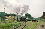 03 2117 fährt mit P 3222 aus dem Bahnhof Sandersleben. (10.06.1978) <i>Foto: Wolfgang Bügel</i>