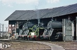 Eigentlich kein echtes Ost-West-Treffen zwischen den Erfurtern 01 0519 und 01 0522 und der mittlerweile in Wuppertal beheimateten 24 009 in Bebra, wurde 24 009 doch erst ein halbes Jahr zuvor aus Güsten in den Westen verkauft.  (31.03.1973) <i>Foto: Wolfgang Bügel</i>