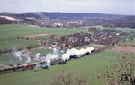 01 2204 entschwindet mit D 504 Richtung Bad Kösen. (20.04.1980) <i>Foto: Joachim Bügel</i>