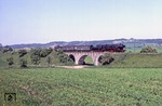 52 8034 (Bw Röblingen a See) mit P 19553 auf dem kleinen Viadukt südlich von Grockstädt.  (06.06.1980) <i>Foto: Wolfgang Bügel</i>