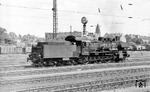 38 3488 (Vulcan-Werke Stettin, Baujahr 1922) mit Giesl-Flachejektor im Bahnhof Dessau. Sie wurde am 20.09.1971 beim Bw Roßlau ausgemustert. (30.06.1970) <i>Foto: Johannes Glöckner</i>