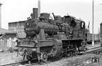 91 6277 (Krauss/München, Fabrik-Nr. 8337, Typ ELNA 2) wurde im Jahre 1935 als "MEE 141" direkt an Mühlhausen-Ebelebener-Eisenbahn geliefert. Nach Verstaatlichung der Bahn erhielt sie die Betriebsnummer 91 6277 und wurde am 23. März 1972 ausgemustert. (07.07.1970) <i>Foto: Johannes Glöckner</i>