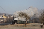 ÖBB 298.52 auf der seit 1985 von der Österreichischen Gesellschaft für Eisenbahngeschichte (ÖGEG) betriebenen Strecke Steyr Lokalbahn – Grünburg bei Neuzeug. (31.12.2008) <i>Foto: Stefan Jurasovits   </i>