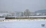 Durchs Saaletal bei Maua rollt 01 0522 mit P 4004 ihrem nächsten Halt in Göschwitz entgegen. (05.01.1979) <i>Foto: Wolfgang Bügel</i>