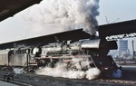 03 0019 verlässt mit D 552 (Erfurt - Stralsund) den Bahnhof Berlin-Lichtenberg. (03.02.1977) <i>Foto: Peter Schiffer</i>