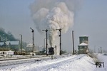 Nach Durchfahrt des Dg 55444 mit 44 0757 konnte 44 0698 in Orlamünde in den eingleisigen Abschnitt nach Zeutzsch ausfahren. (06.01.1979) <i>Foto: Wolfgang Bügel</i>