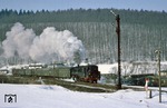 95 0014 passiert mit P 18018 das Einfahrsignal von Rauenstein. (28.02.1979) <i>Foto: Wolfgang Bügel</i>