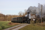 Hinter Lok 6 verbirgt sich die 1914 gebaute und zuletzt als ÖBB 298.106 eingereihte 760mm Schmalspurlok der Steyrtalbahn, hier kurz vor Neuzeug. (08.12.2011) <i>Foto: Stefan Jurasovits   </i>