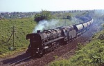 Bei Hergisdorf kommt 44 0989 vom Bw Sangerhausen mit Gag 58600 angerollt. (31.05.1979) <i>Foto: Joachim Bügel</i>