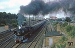 03 0075 kachelt mit D 1919 nach Cottbus aus dem Bahnhof Guben. (16.09.1979) <i>Foto: Wolfgang Bügel</i>