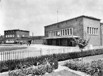 Die 1930er Jahre bescherten der Düsseldorfer Eisenbahninfrastruktur nicht nur einen neuen Hauptbahnhof, sondern auch zahlreiche neue Empfangsgebäude in zeittypischer Architektur wie in Düsseldorf-Benrath. (1938) <i>Foto: RBD Wuppertal (Eckler)</i>