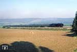 Mit dem beachtlich langen E 802 ist 01 2118 bei Könitz auf dem Weg nach Leipzig. (03.09.1980) <i>Foto: Wolfgang Bügel</i>
