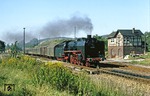 01 2204 verlässt mit P 3025 nach Saalfeld den Bahnhof Bad Köstritz. (03.09.1980) <i>Foto: Wolfgang Bügel</i>