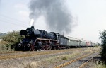 Bei Güsten ist 41 1132 mit einem Sonderzug unterwegs. (26.08.1983) <i>Foto: Alan Brack</i>
