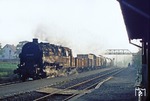 95 0020 mit Dg 54444 in Veilsdorf (zwischen Eisfeld und Hildburghausen) auf der Werrabahn. Heute steht die Lok (als 95 007 beschildert) im Technikmuseum Speyer. (03.10.1980) <i>Foto: Joachim Bügel</i>